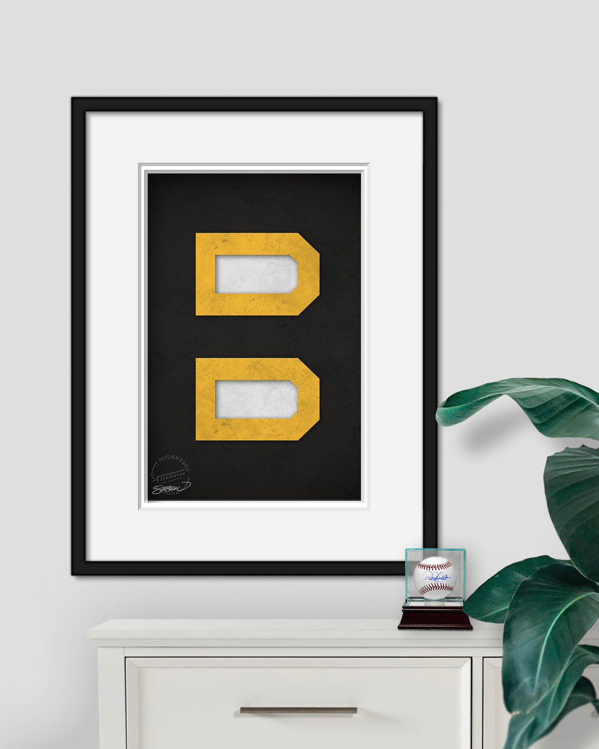 Minimalist Logo - Boston Bruins