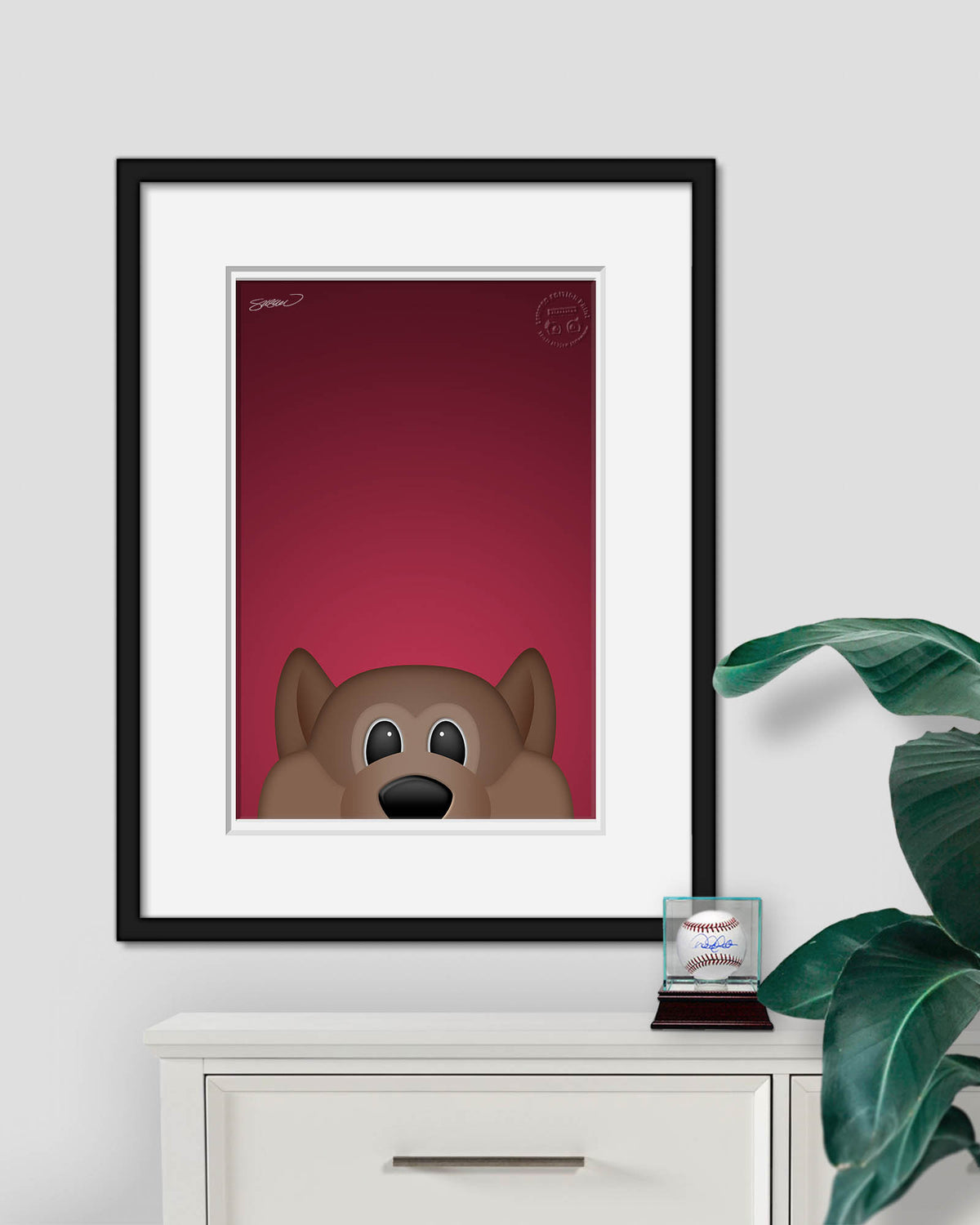 Minimalist Howler