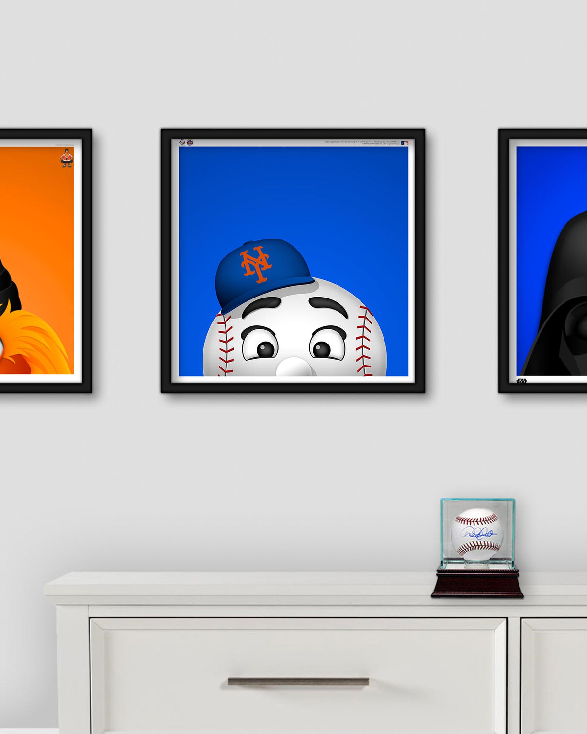 Minimalist Mr. Met Square Poster Print