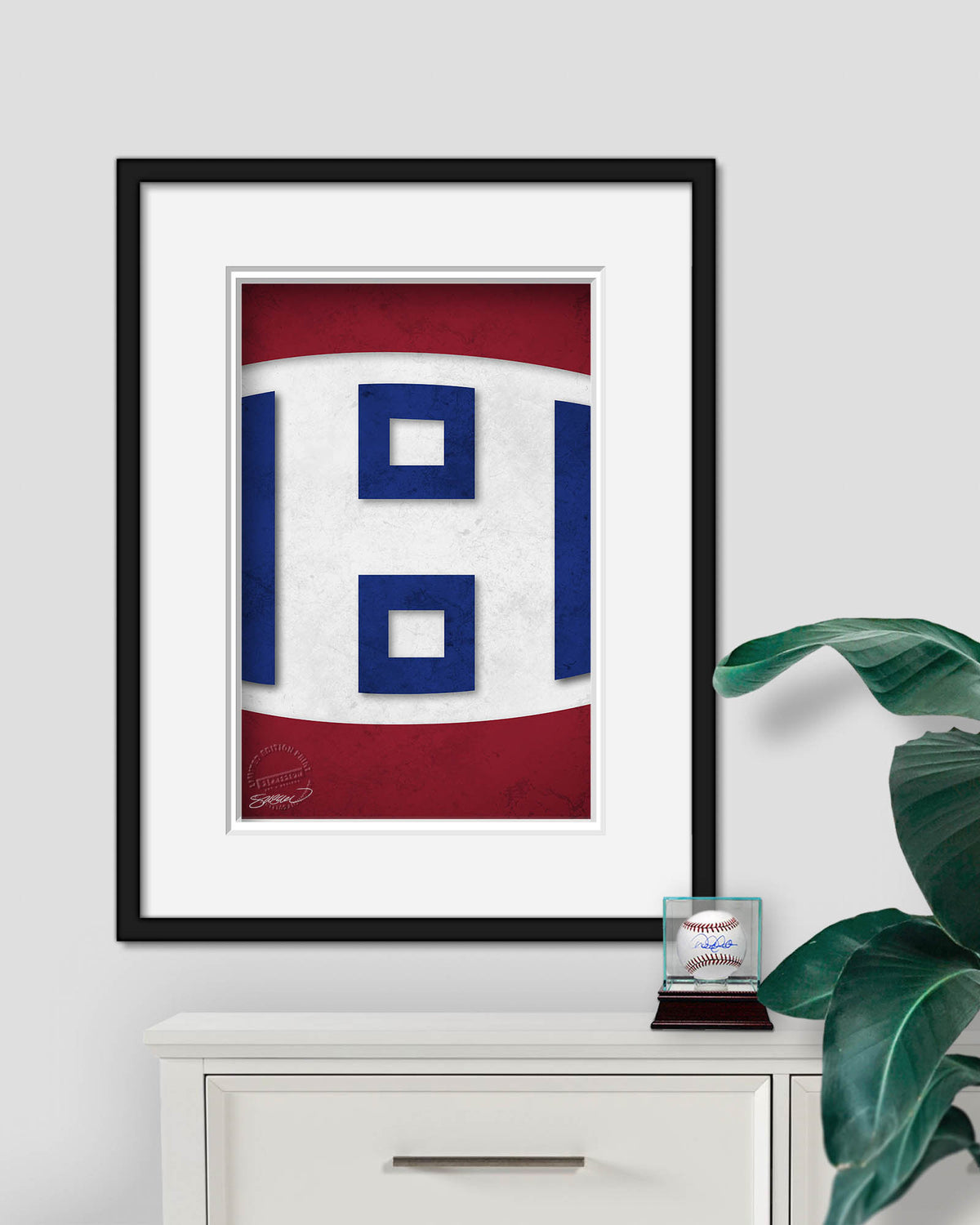 Minimalist Logo - Montreal Canadiens