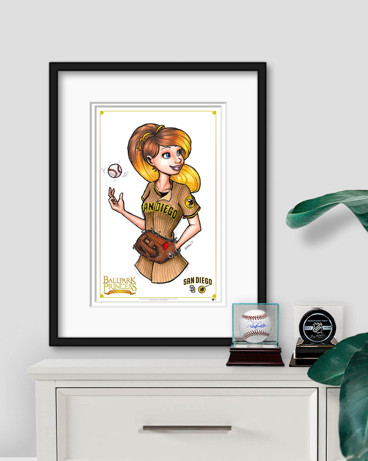 WinS® She Can Pitch - Padres - Konni Mackenzie