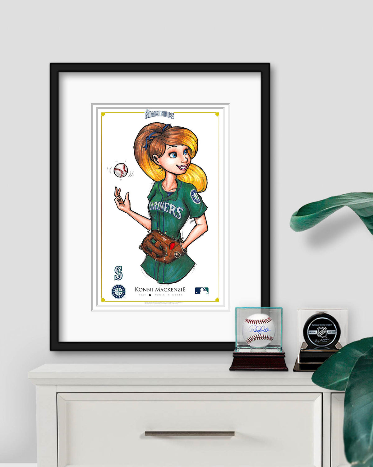 WinS® She Can Pitch - Mariners - Konni Mackenzie