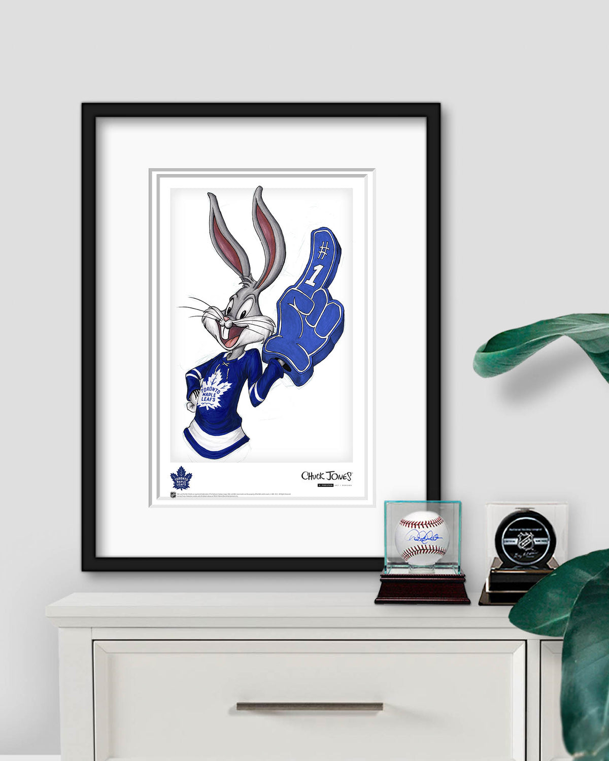 Rabbit Hockey Fan x NHL Maple Leafs Bugs Bunny Limited Edition Art Print