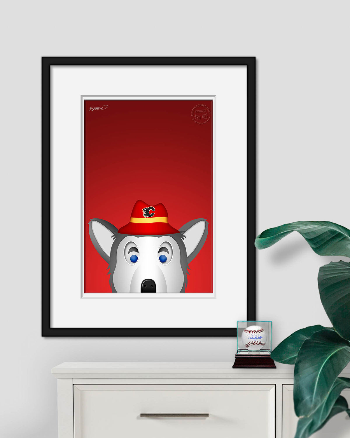 Minimalist Harvey The Hound