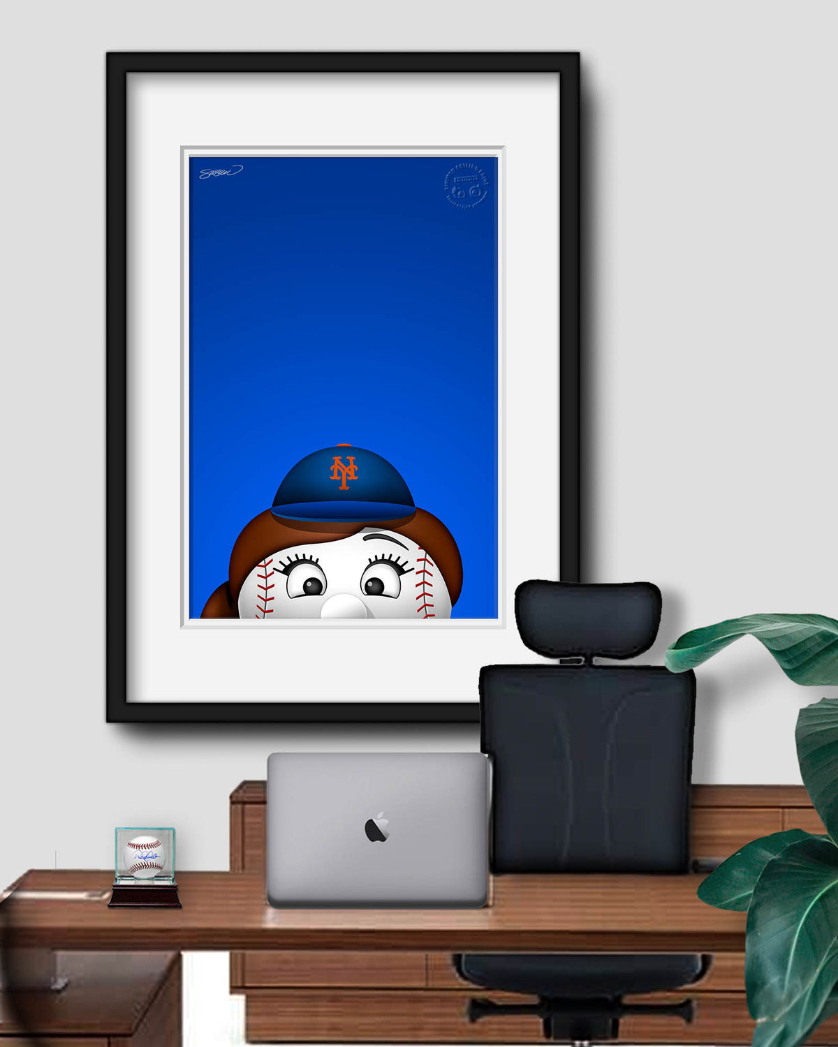 Minimalist Mrs. Met
