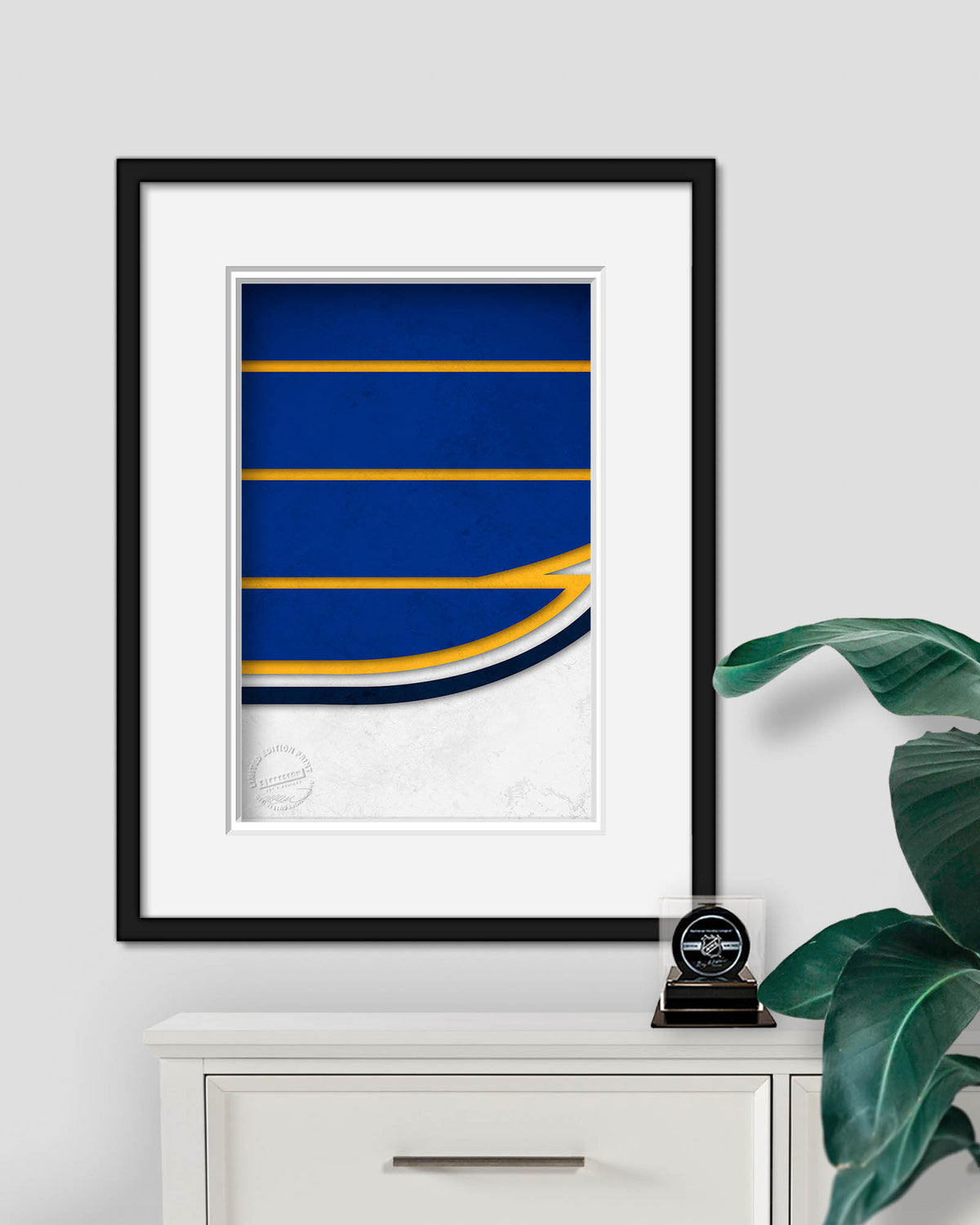 Minimalist Logo - St. Louis Blues