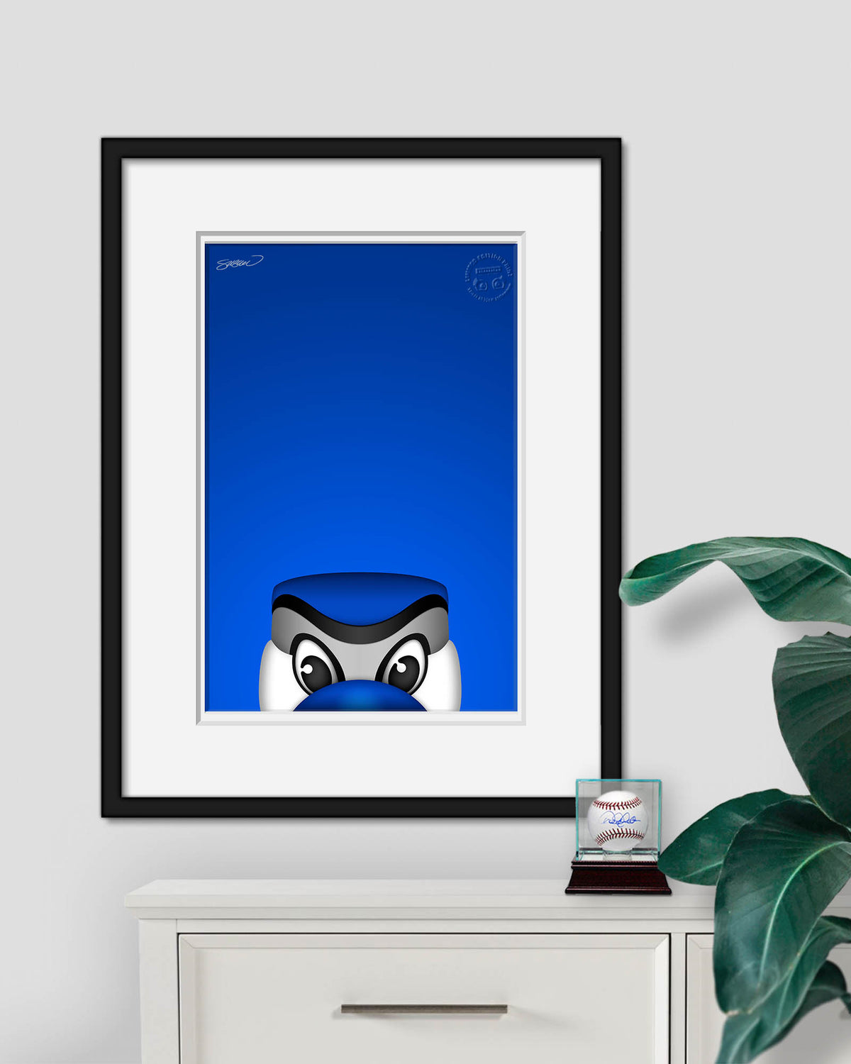Minimalist Ace