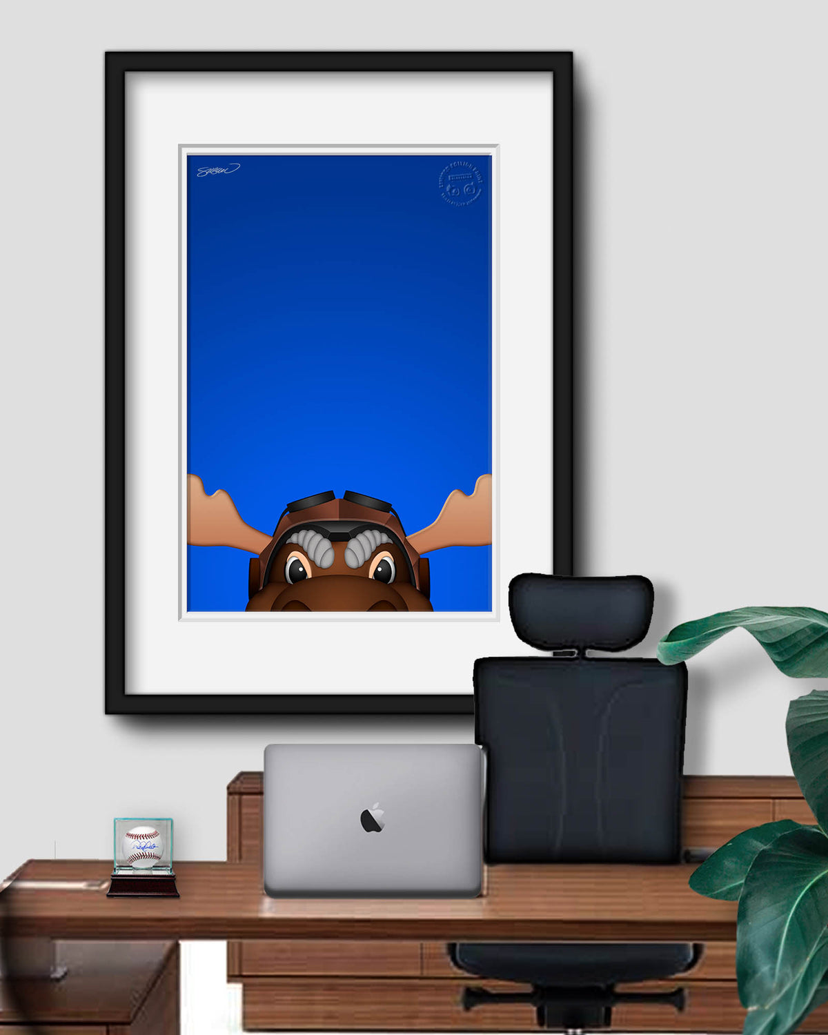 Minimalist Mick E. Moose